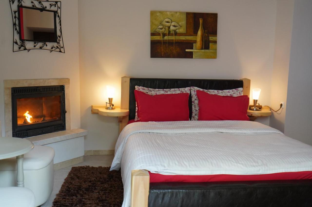 Guesthouse Liogerma Káto Loutrákion Zewnętrze zdjęcie