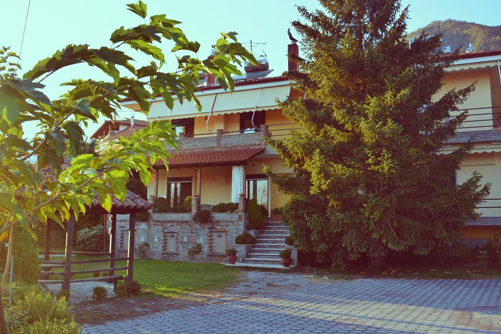 Guesthouse Liogerma Káto Loutrákion Zewnętrze zdjęcie