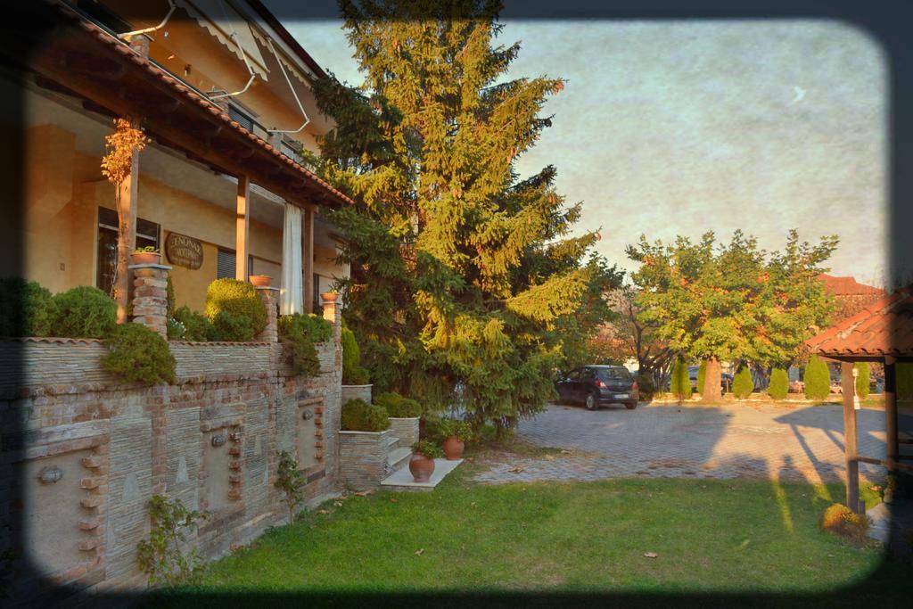 Guesthouse Liogerma Káto Loutrákion Zewnętrze zdjęcie