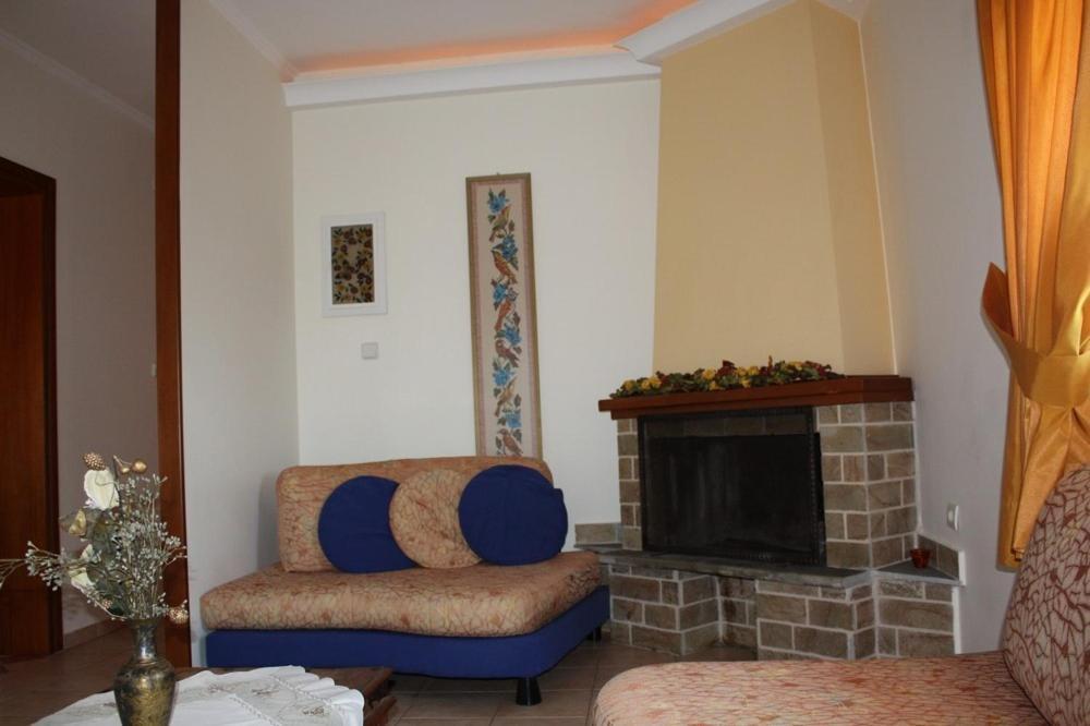 Guesthouse Liogerma Káto Loutrákion Pokój zdjęcie