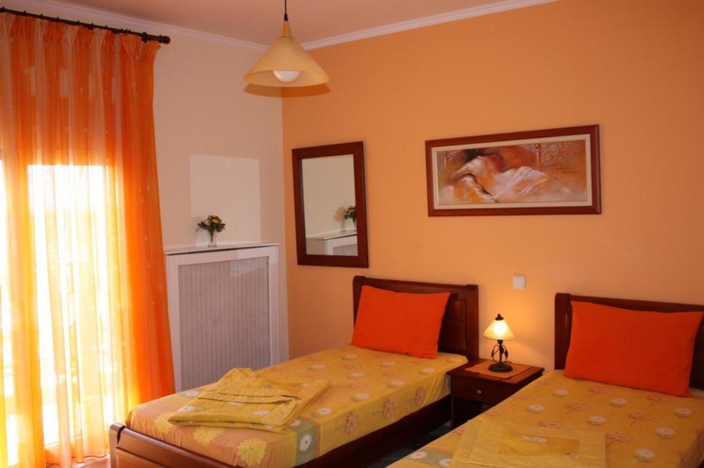 Guesthouse Liogerma Káto Loutrákion Pokój zdjęcie
